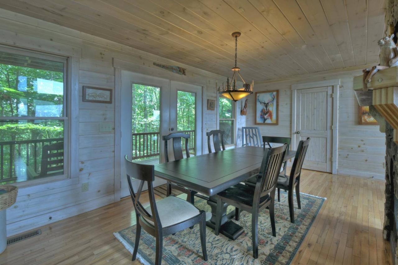 Champagne Chalet - Cuddleup Villa Morganton Екстериор снимка